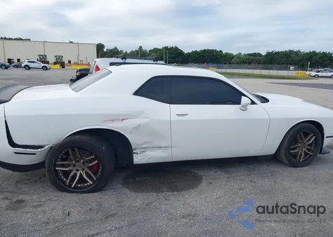 2018 Dodge Challenger R/T z USA, uszkodzony, nr VIN 2C3CDZBT0JH259571